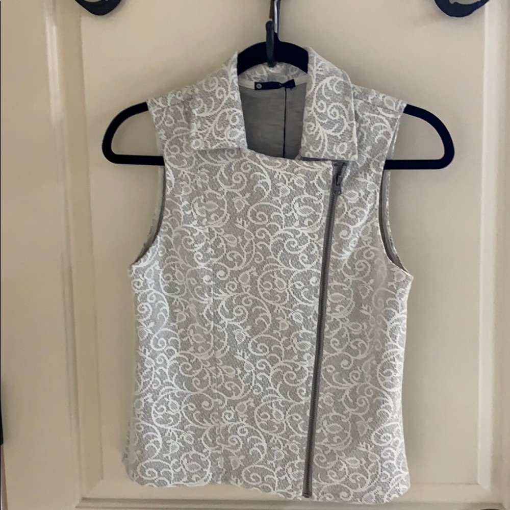 Small vest white lace over grey size Small BNWT
